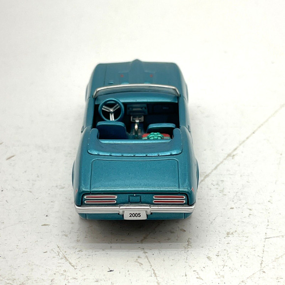 1968 Pontiac Firebird Classic American Car - Hallmark Keepsake Diecast Ornament - Picture 5 of 16
